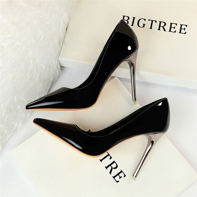 2020 Women Fetish Women 10.5cm High Heels Plus Size 43 Stripper Scarpins Glossy Pumps Stiletto Wedding Bridal Party Prom Shoes